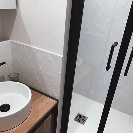 Architect Moulin Rouge *