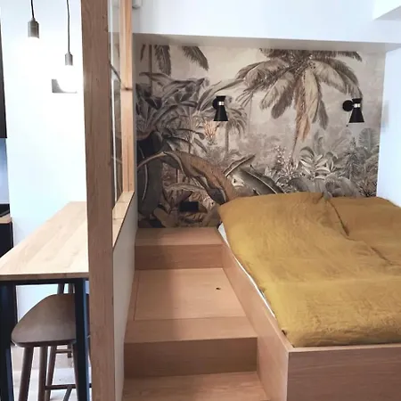 Apartment Architect Moulin Rouge *